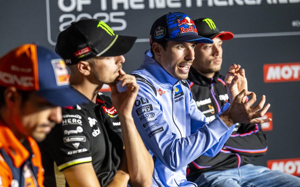 De TT-kopstukken op een rij met van links naar rechts: Maverick Vinales, Fabio Di Giannantonio, Alex Márquez en Marco Bezzecchi.