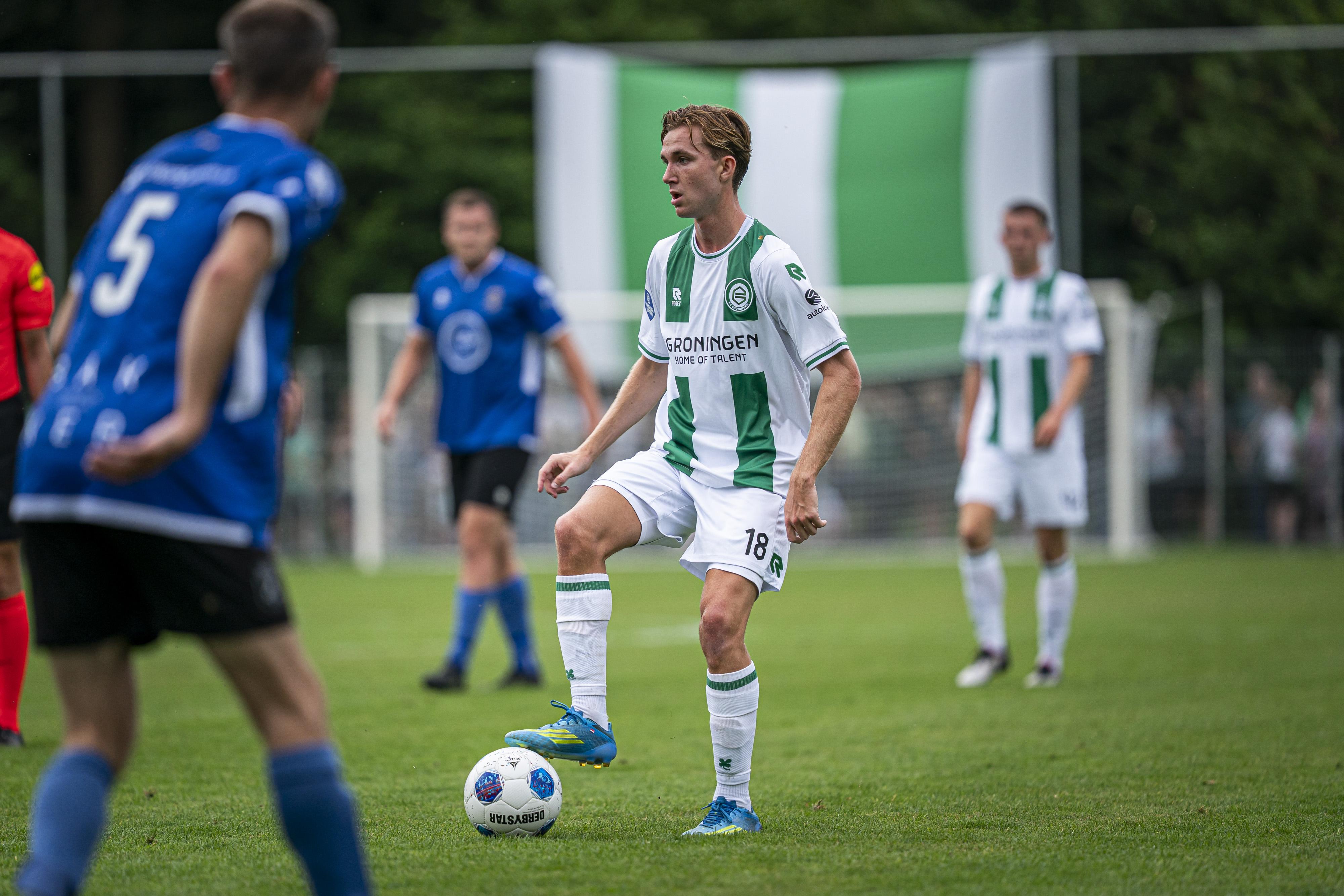 FC Groningen oefent sterk met 13-1 zege op Peize