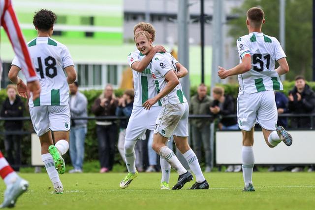 Talenten FC Groningen stunten net niet. Promotiedroom blijft in leven