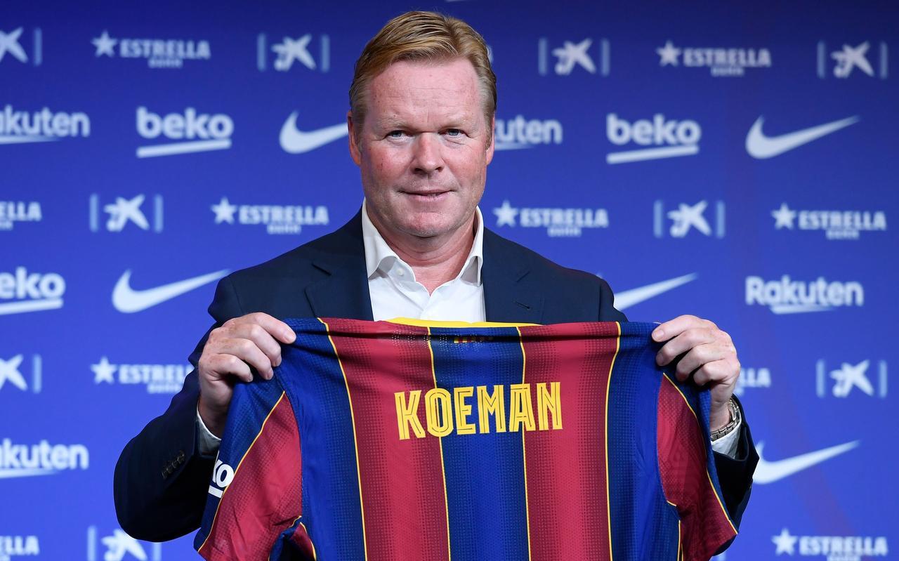 Ronald Koeman tijdens zijn presentatie als nieuwe trainer van Barcelona. ,,Wie zegt mij dat er volgend jaar juni wel een EK is? Het is de derde keer dat ik deze kans krijg.’’ Ronald Koeman tijdens zijn presentatie als nieuwe trainer van Barcelona. ,,Wie zegt mij dat er volgend jaar juni wel een EK is? Het is de derde keer dat ik deze kans krijg.’’