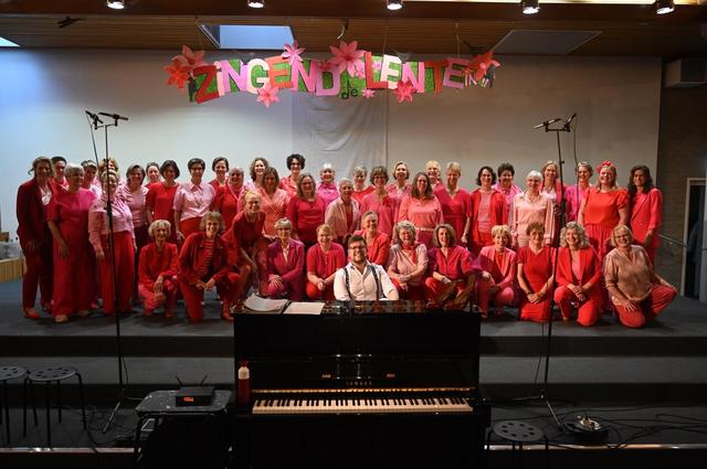 Publiek geniet in Westerbork van nieuw repertoire van De Diva’s