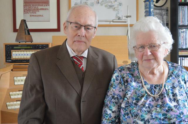 Leo (88) en Jenny (86) uit Oosterhesselen zijn 60 jaar getrouwd. ‘We kregen onze woning in de schoot