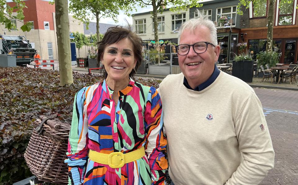 Yvonne de Weerd en Johan Lindeman van Promotie Platform Leek: 'Een mooier en charmanter centrum'. 