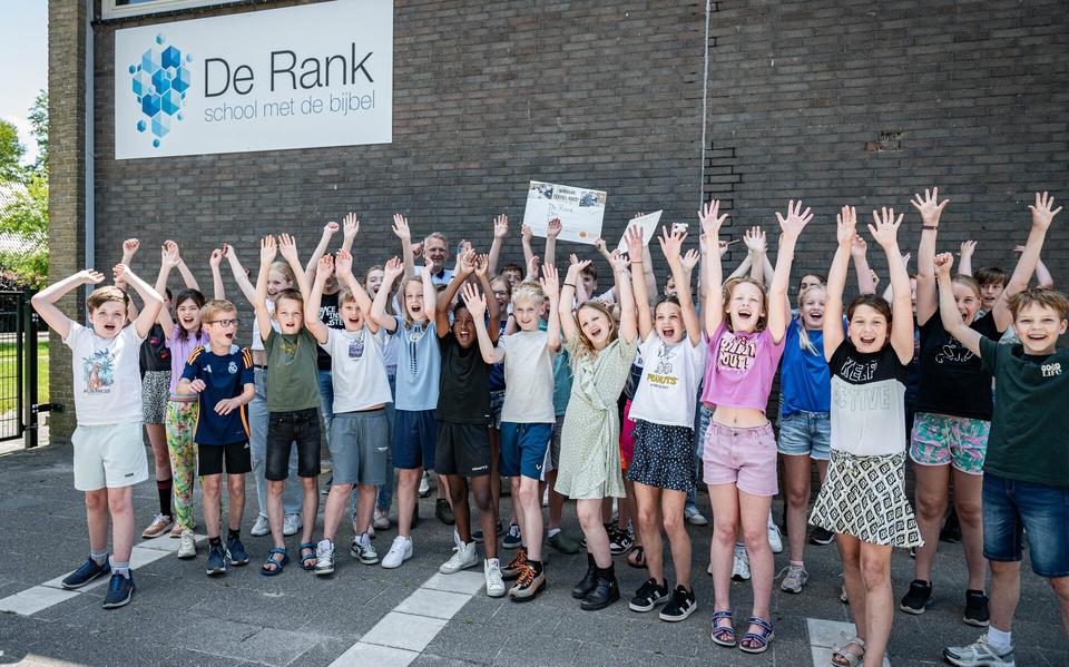 Leerlingen van gbs de Rank winnen de textielrace van Noordenveld