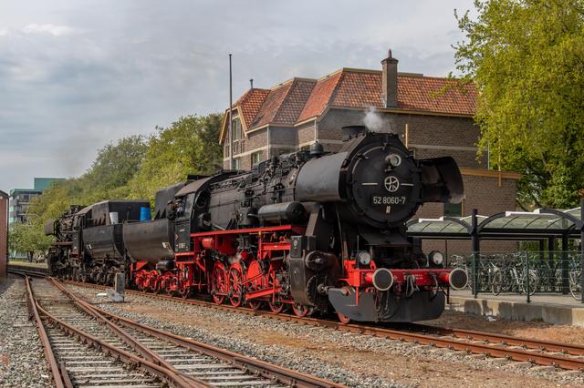 Stoomtreinen stomen op Hemelvaartsdag. Pakjes per spoor herleven tussen Stadskanaal en Veendam