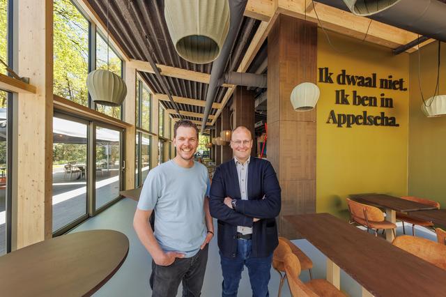 Topkok Geert-Jan en ondernemer Wybe stapten in De Bosberg in Appelscha. ‘Wij zijn een van de grootst