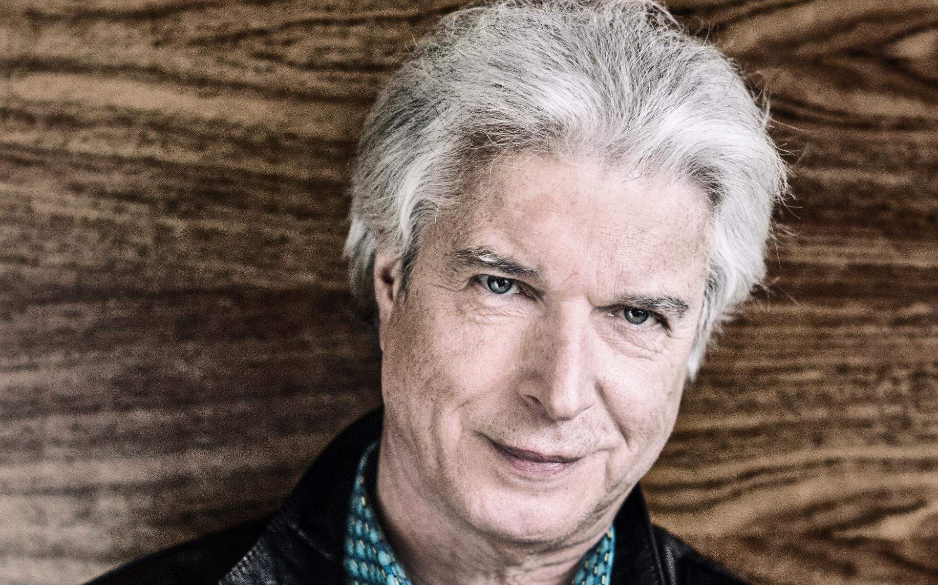 Peter Voskuil schreef kilo's zwaar oeuvre-overzicht van Boudewijn de