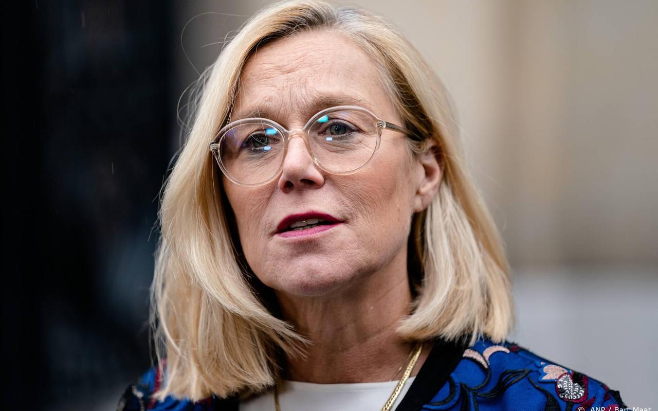 Sigrid Kaag. Sigrid Kaag.