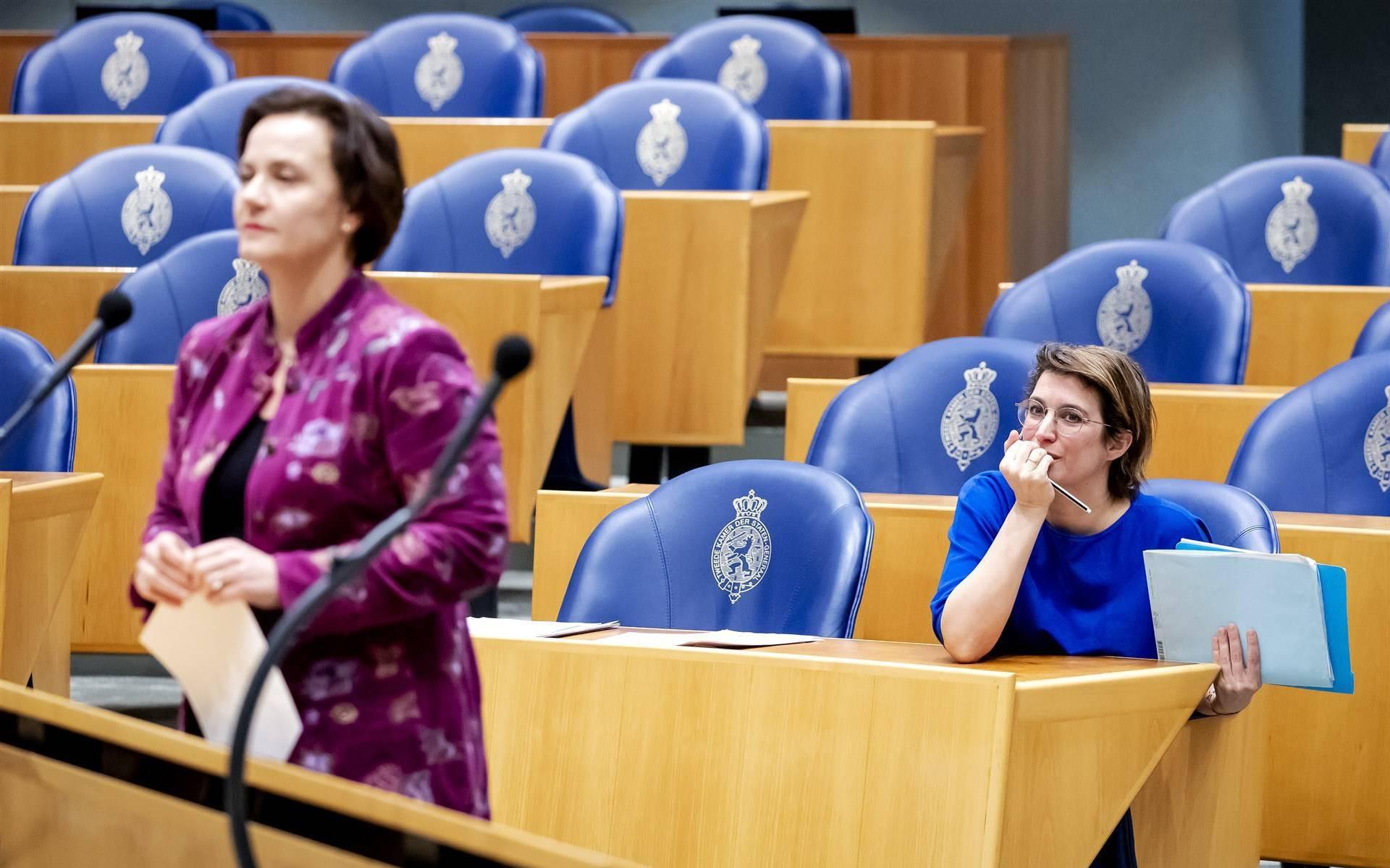 Klap voor NSC: kamerleden Rosanne Hertzberger en Femke Zeedijk stappen