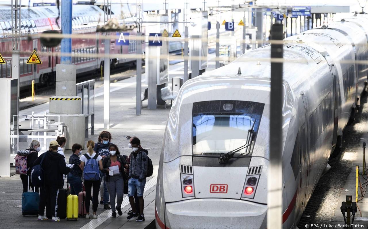 Een trein van Deutsche Bahn. Is dit het voorland voor Nederland? Een trein van Deutsche Bahn. Is dit het voorland voor Nederland?
