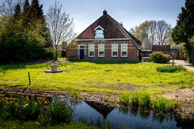 Wist schapenboer (57) uit Ureterp van illegale slachterij op zijn boerderij?