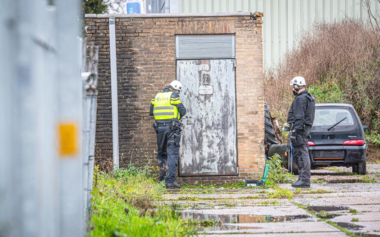 Ten minste drie raadsleden zijn in december vorig jaar bedreigd door de bende. Ten minste drie raadsleden zijn in december vorig jaar bedreigd door de bende.