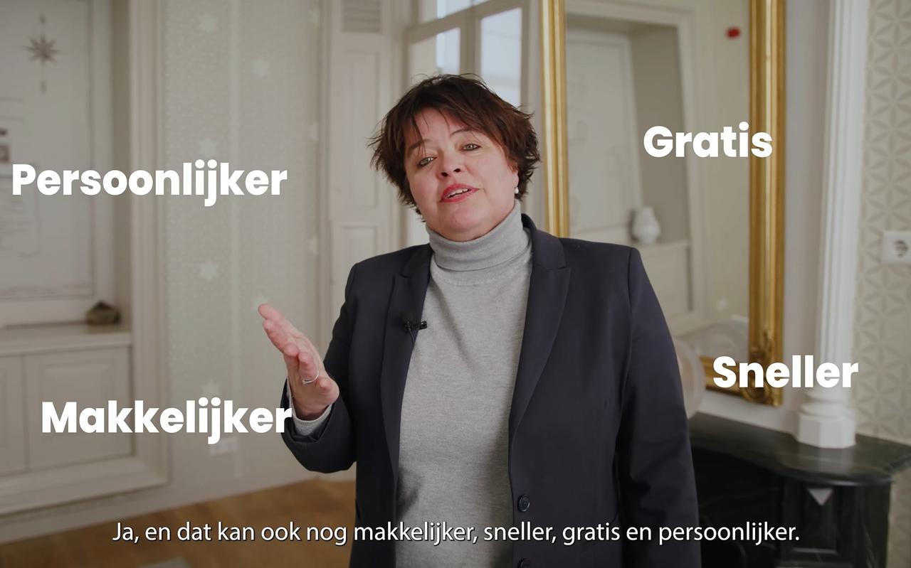Wethouder Tytsy Willemsma van Tytsjerksteradiel in de WOZ-video.