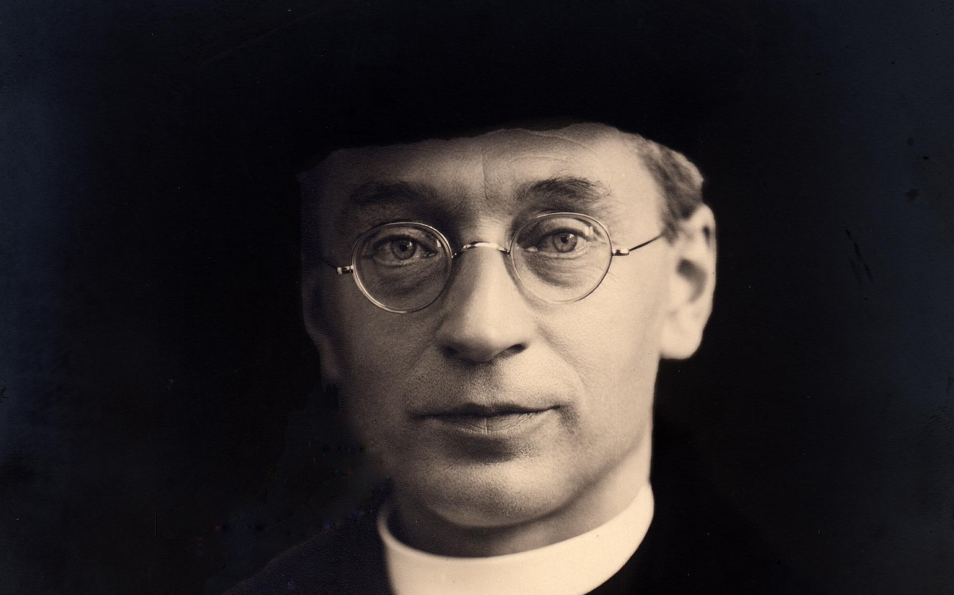Titus Brandsma als rector magnificus van de Katholieke Universiteit in Nijmegen.