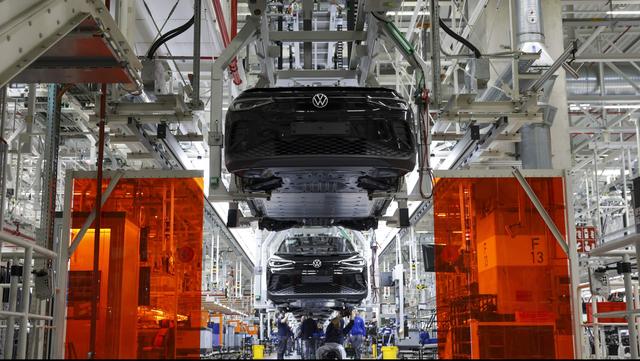 Volkswagen schrapt 100.000 banen en sluit fabrieken
