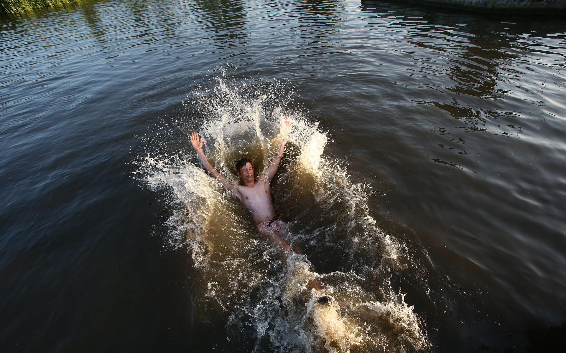 Het duistere water van Burdaard. Dokkummer Ee in 'Hokwerda's kind' | op z'n plek - Dagblad van het N