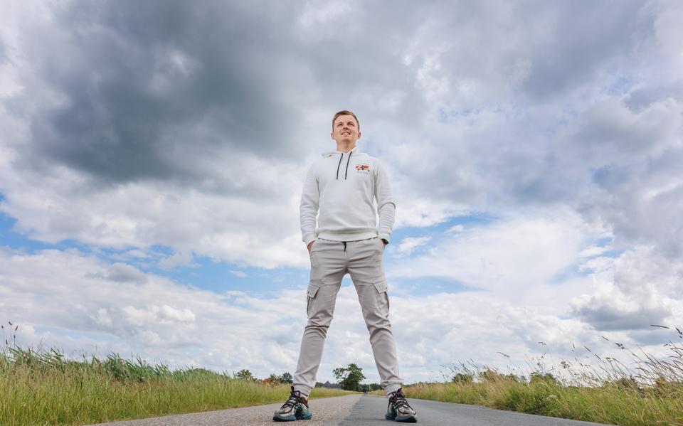Ruben de Jong herstelde van long covid: ,,Het allermooiste moment was dat ik weer kon hardlopen. Ik huilde tijdens die 200 meter.''