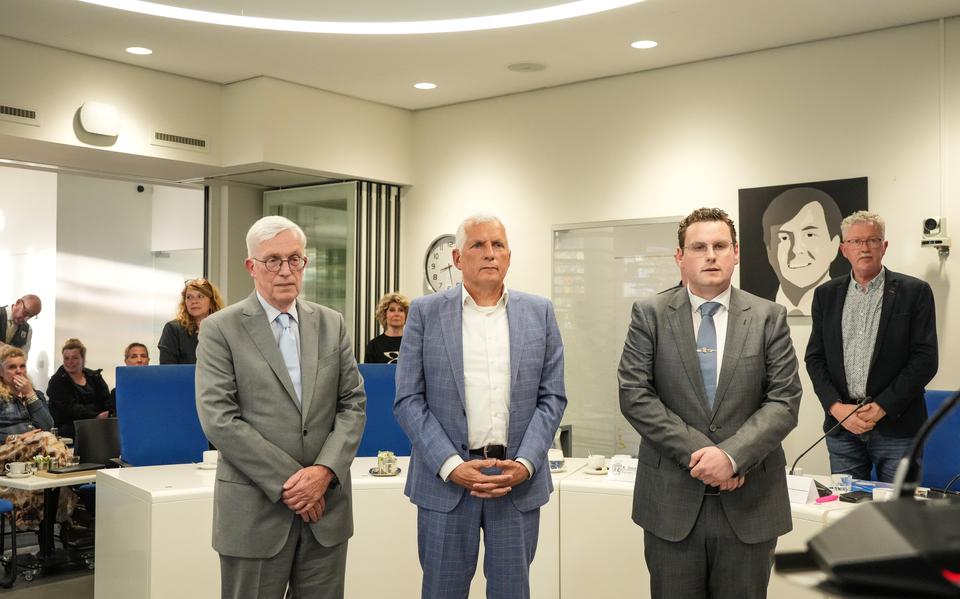 De nieuwe wethouders van Terschelling. Vlnr: Anco Goldhorn, Bert Wassink en Danny Ruige.
