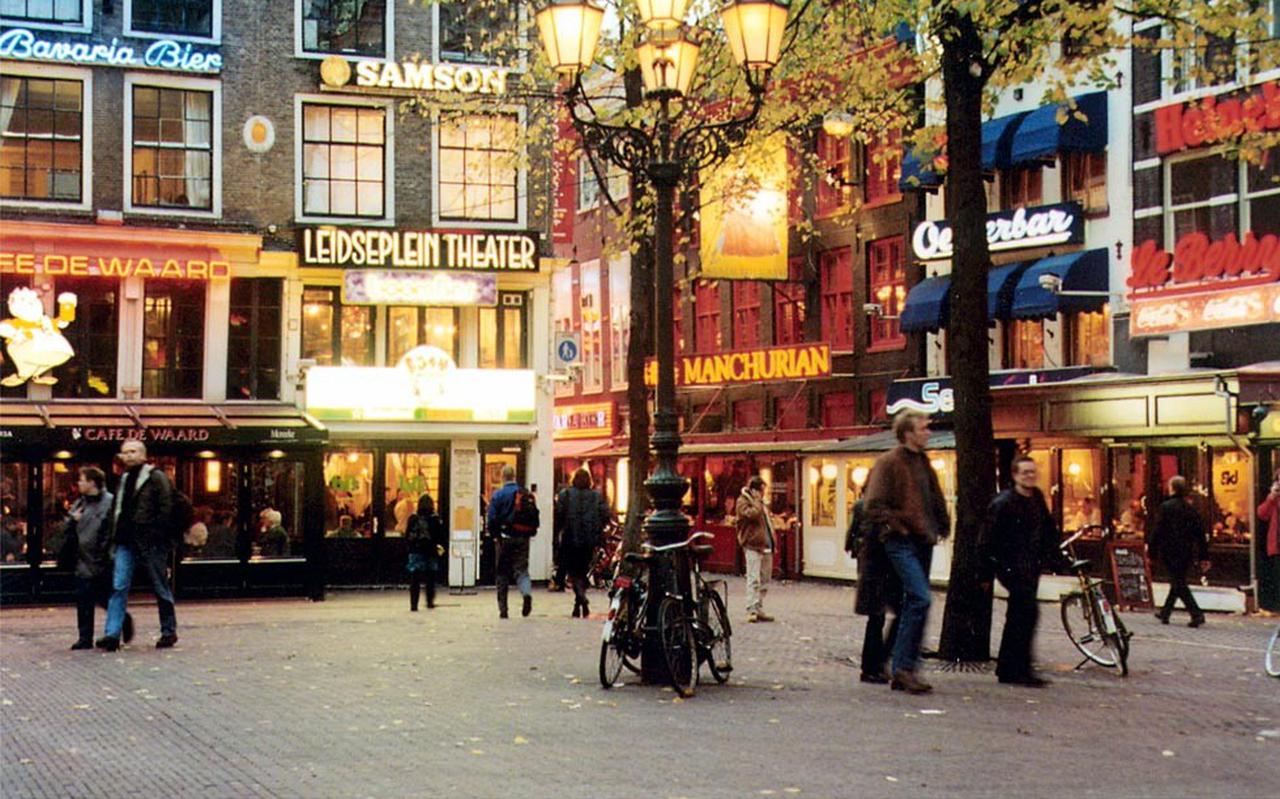 Het Leidseplein in Amsterdam, 2000.