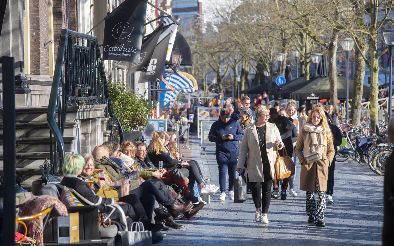 De Nieuwestad in Leeuwarden. De Nieuwestad in Leeuwarden.