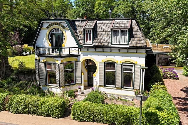 Anneke en Remco verkopen de dokterswoning in Oosterwolde