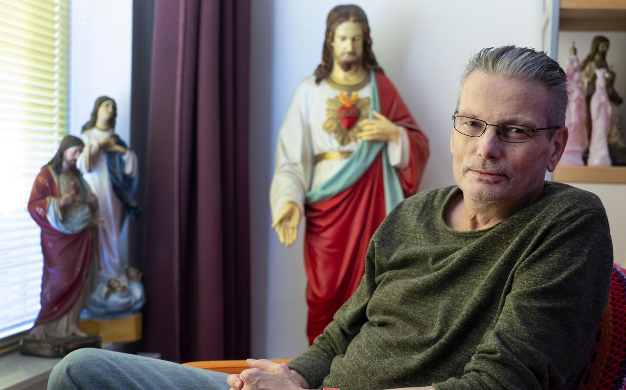 ,,Ik heb nooit durven nadenken over wat er na de operatie zou komen, en nu is het zover'', zegt Wim Schrijver. Foto: Hoge Noorden/Jaap Schaaf ,,Ik heb nooit durven nadenken over wat er na de operatie zou komen, en nu is het zover'', zegt Wim Schrijver. Foto: Hoge Noorden/Jaap Schaaf