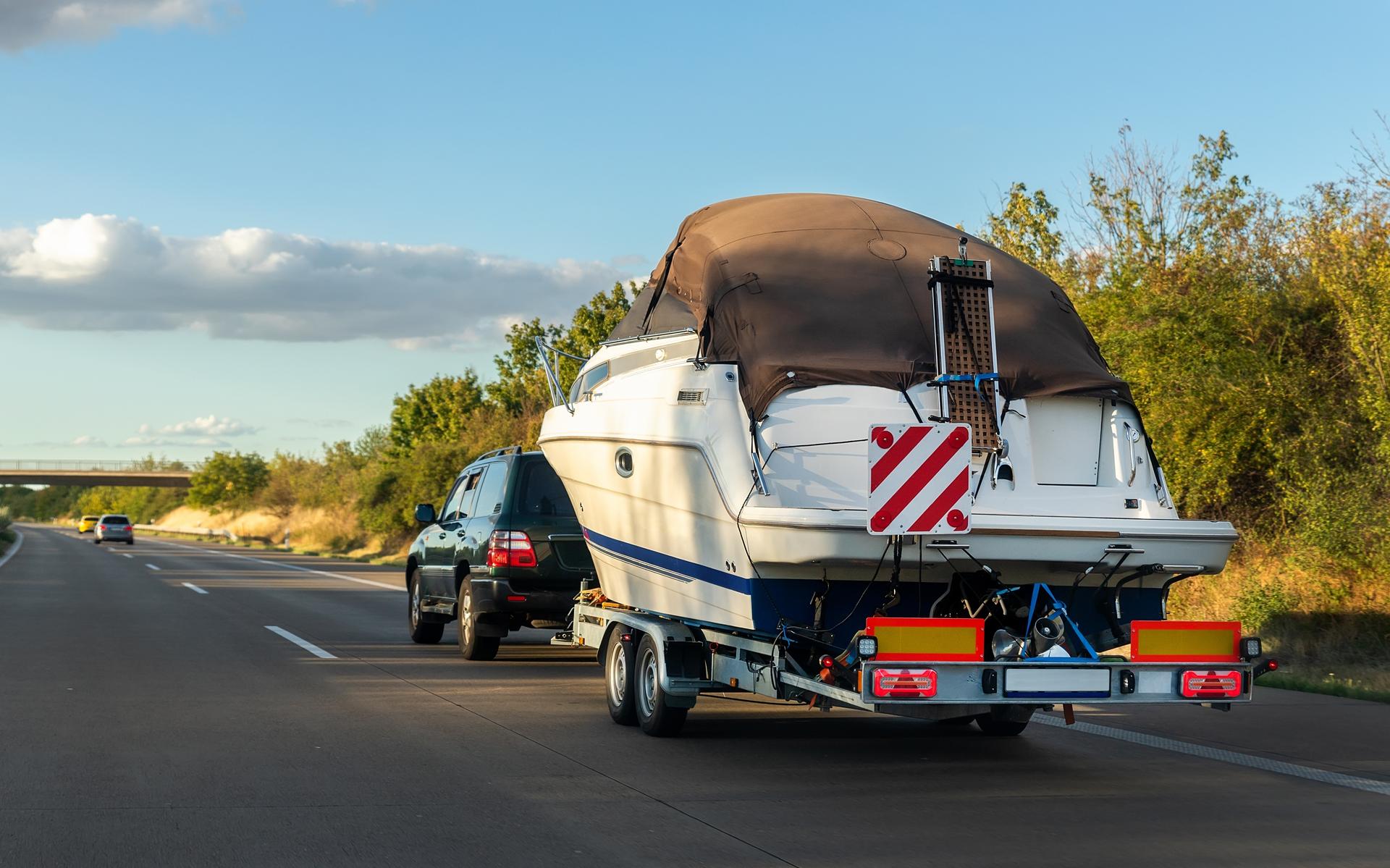 Man (43) uit Schoonoord steelt door politie in beslag genomen boot terug. 'Ik had 'm betaald'