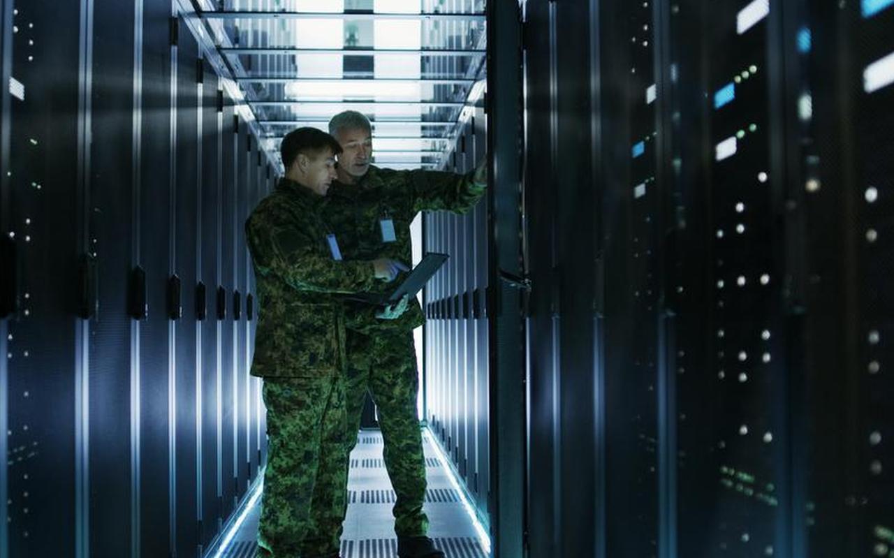 'Rusland legde in 2007 met cyberaanvallen half Estland plat.' 'Rusland legde in 2007 met cyberaanvallen half Estland plat.'