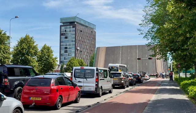 Drukke Oosterhavenbrug en Berlagebrug in Groningen lange tijd buiten gebruik vanwege groot onderhoud