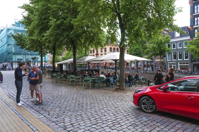 Restaurant Cicci’s wil een terras aan het Hoge der A in Groningen, maar dat mag niet. ‘Waarom de bur